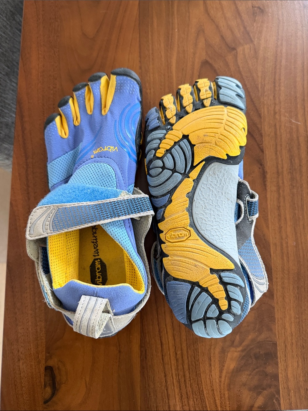 Vibram FiveFingers Kids Blue and Yellow Toe Shoes